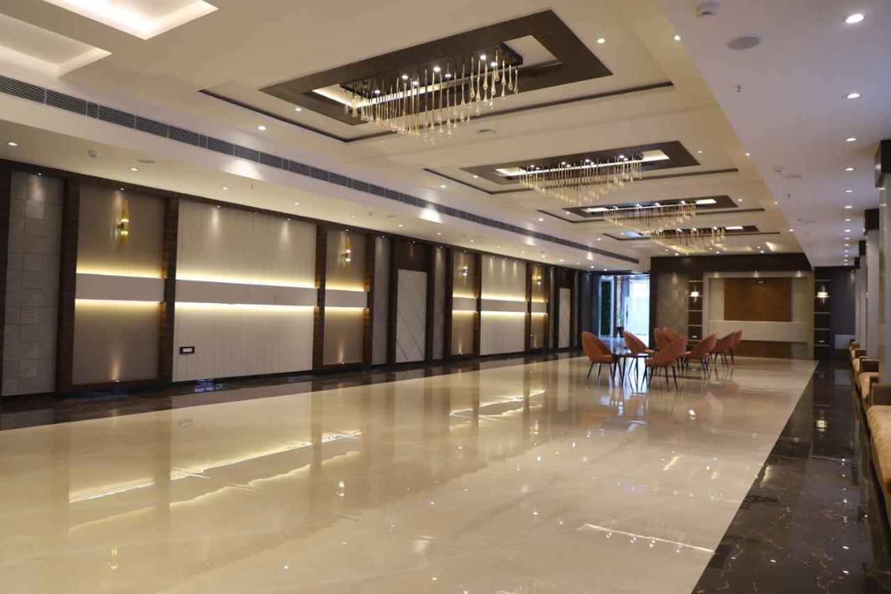Golden Stone Resorts อาลีการห์ ภายนอก รูปภาพ