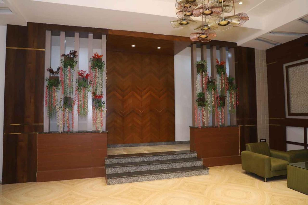 Golden Stone Resorts อาลีการห์ ภายนอก รูปภาพ